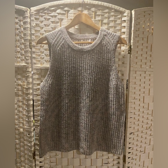 Reitmans Grey with Pink/Black Accents Knit Tank Top/Sweater Vest Size L - Picture 4 of 11